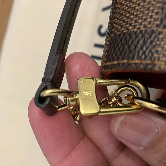 Louis Vuitton  Favorite MM - Picture 4 of 9